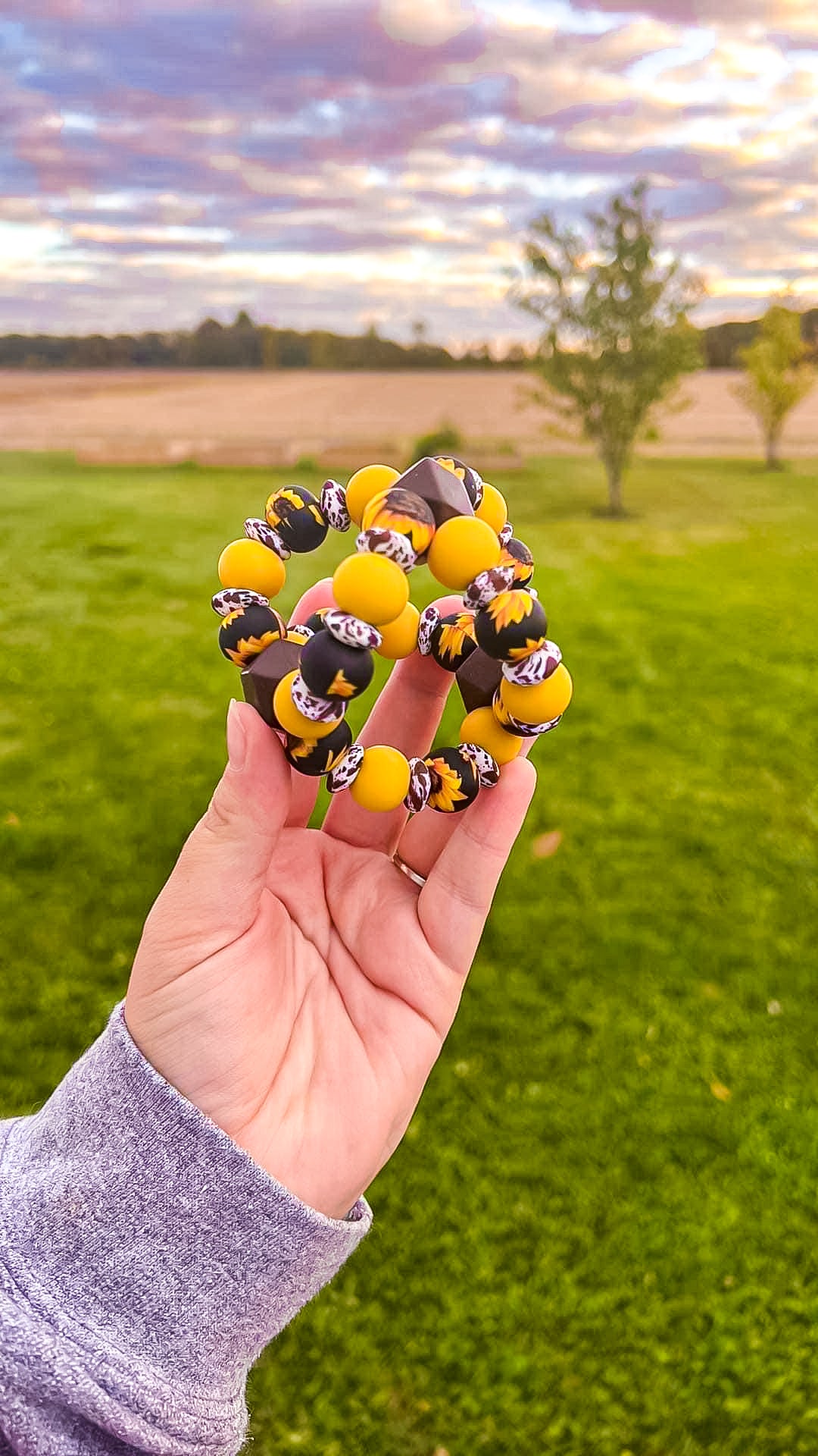 Sunflower Cow Lentil Orb