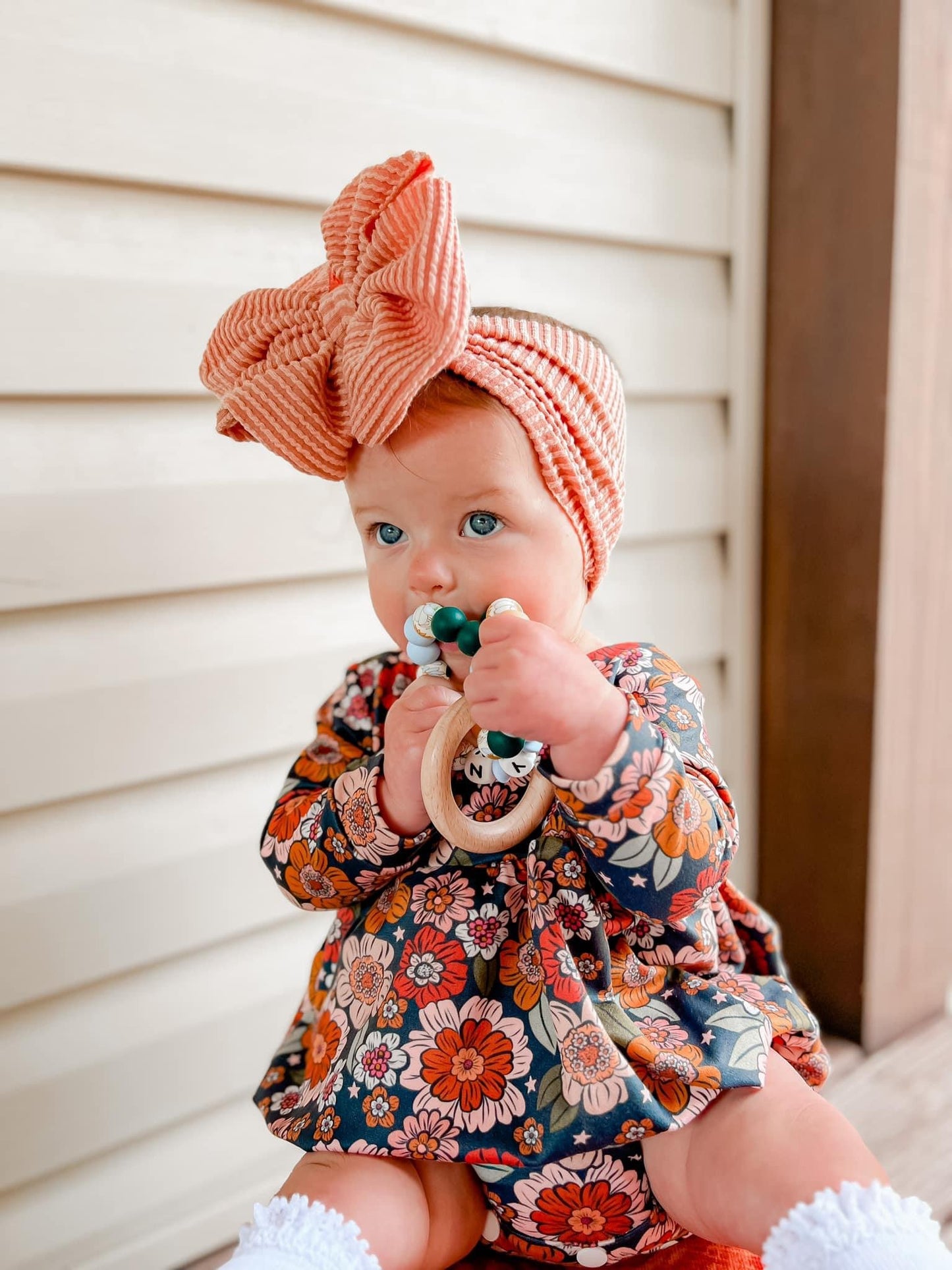 Double Intertwined Teething Ring w/ Wood Ring